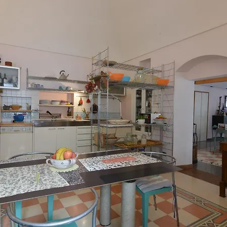 Da Ida - Cento Storico - Sassi Apartment *