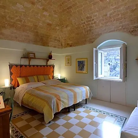 Apartment Da Ida - Cento Storico - Sassi